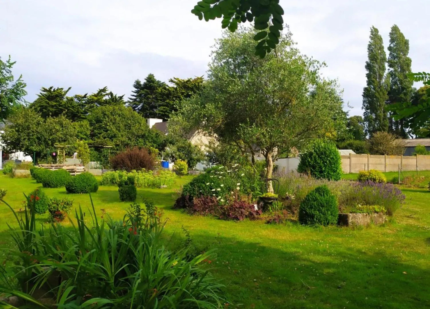 Holiday home Maison Au Centre De Camazen Pludual France